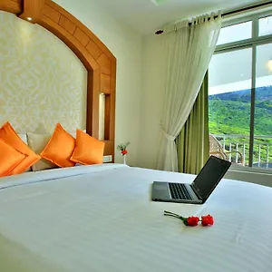 **** Hotel Monsoon Grande India