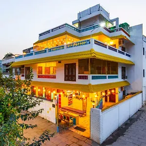  Hostel Gostops Lite India